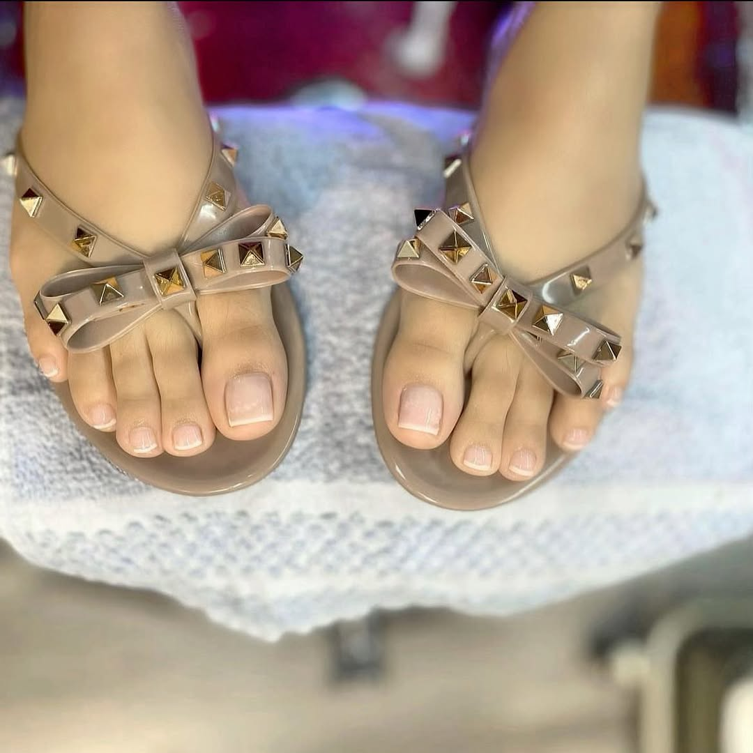 Gel Mani & Pedi